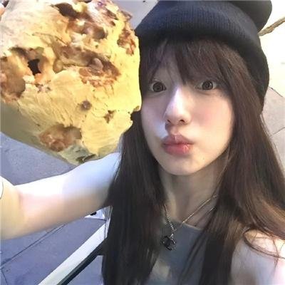 意大利末代王储杀人事件封面